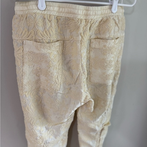 Johnny Was Love Pull On Embroidered Cargo Pants - Off White/Cream - Size Small - Picture 8 of 16